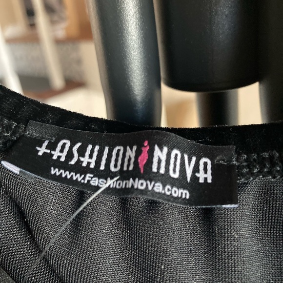 Jumpsuit - Picture 3 of 6